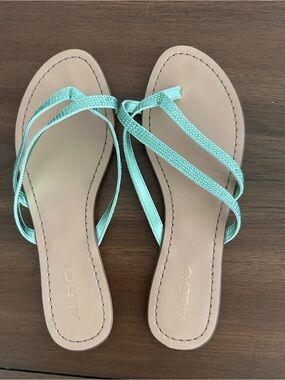 ALDO Mint Green Strappy Flat Sandals with Tan Footbed